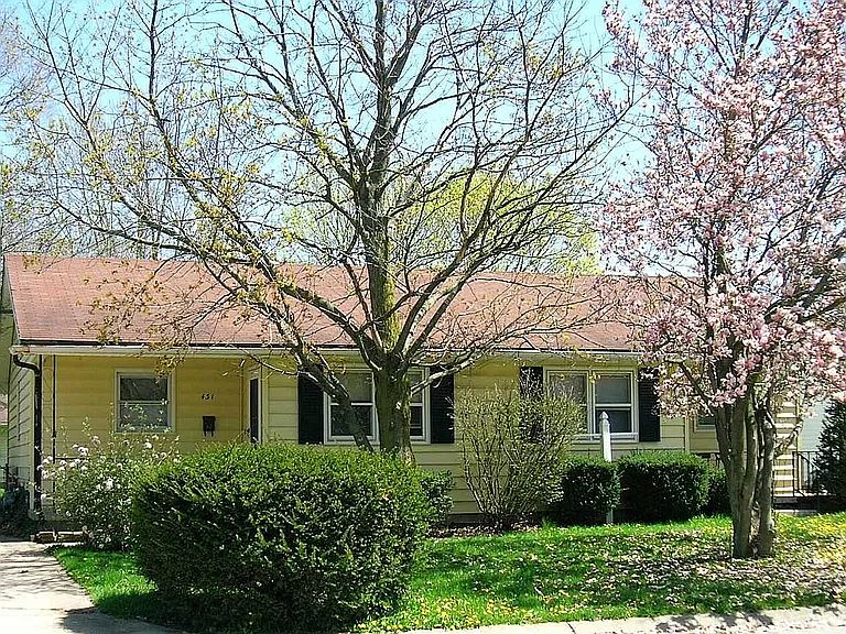 1st image of 431 Sara St