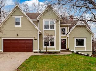 5511 Noland Rd, Shawnee, KS 66216