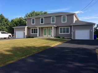 940 Reserve Rd, Buffalo, NY 14224