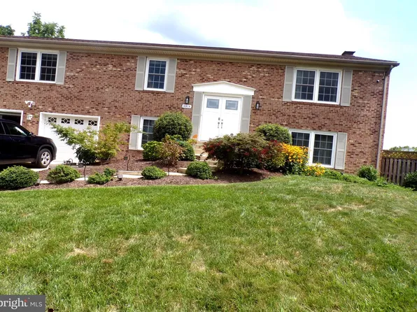 5915 Parkridge Ln, Alexandria, VA 22310