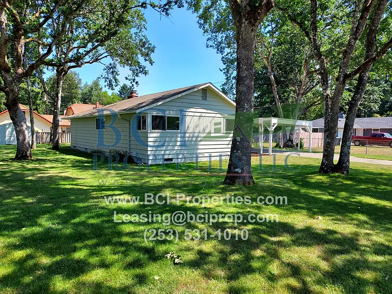8811 Forest Ave SW — Photo 46