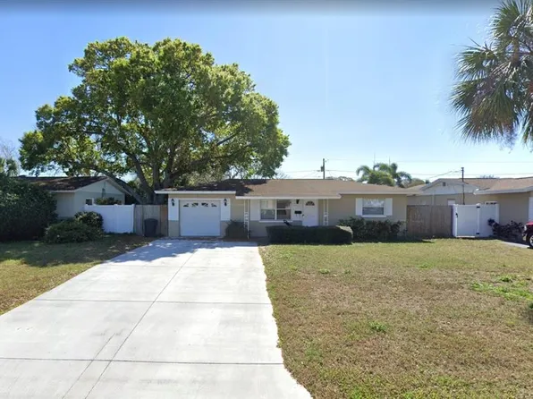 7320 37th Ave N, Saint Petersburg, FL 33710
