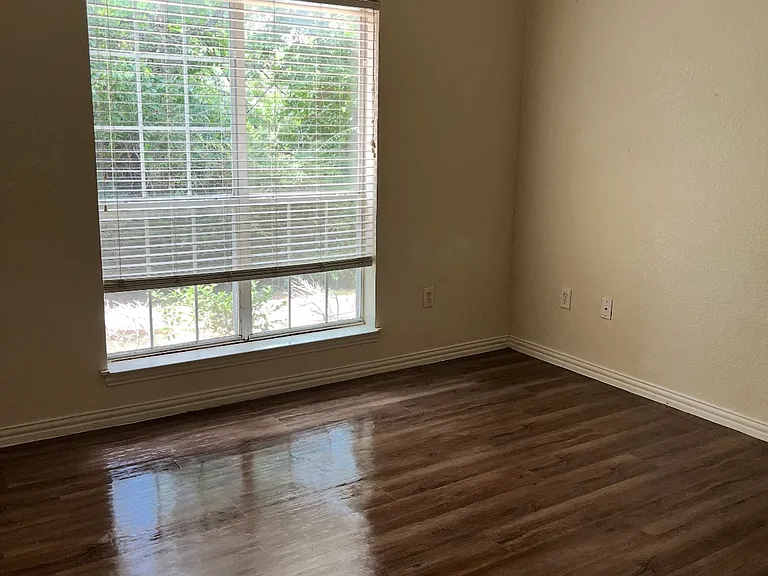316 Bryan St #3 — Photo 3