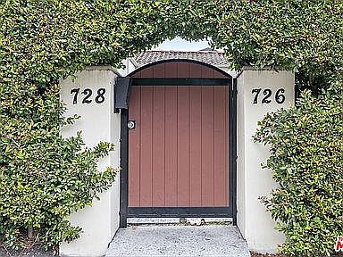 2nd image of 726 Westbourne Dr