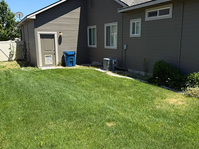 1419 W Raelin Dr — Photo 4