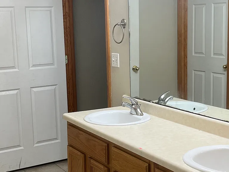 275 Amber Ave #275 — Photo 14