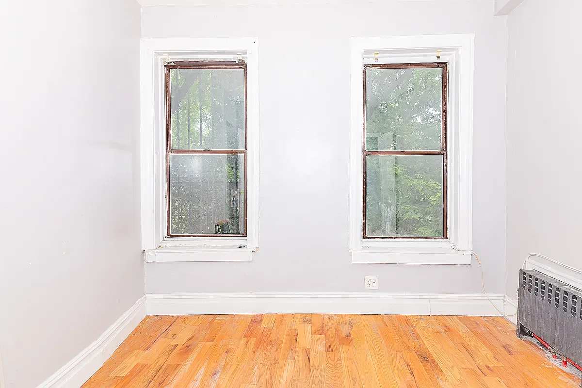 707 Sterling Place — Photo 4