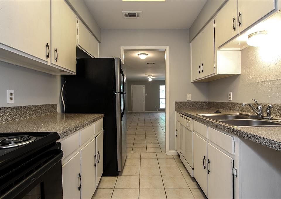 1st image of 12707 Lima Dr