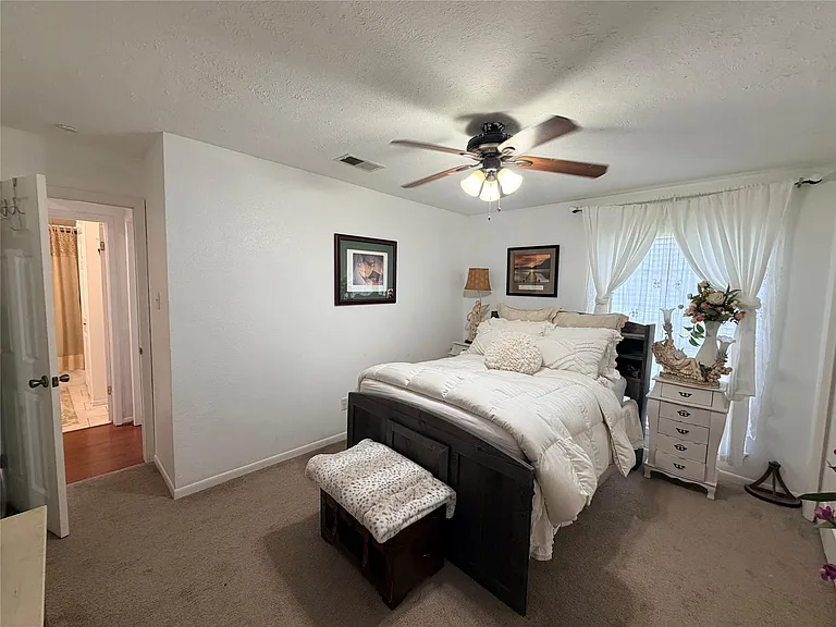 8602 Lazy Brook Ln — Photo 14