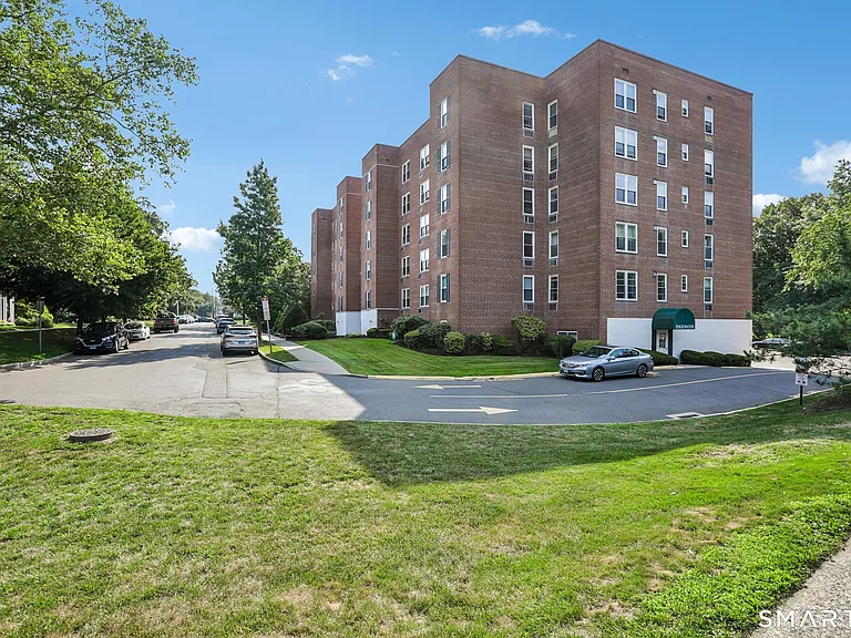 7 4th St #3H — Photo 12