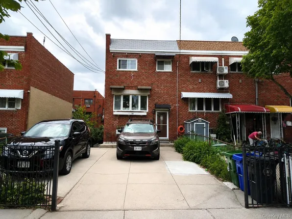 277 Graff Avenue, Bronx, NY 10465