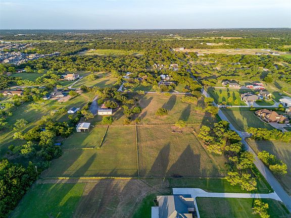 5th image of 570 W County Road 714