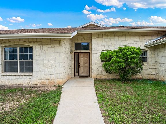 2nd image of 1019 Creek Run