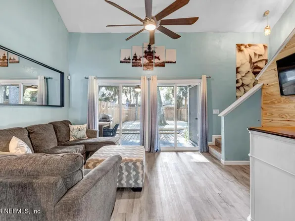 1262 MAYPORT LANDING Circle, Jacksonville, FL 32233