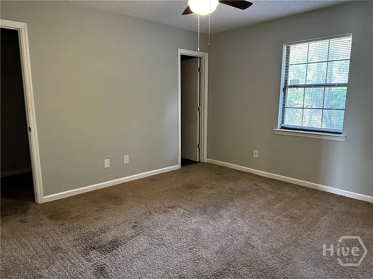 902 Black Willow Dr — Photo 7