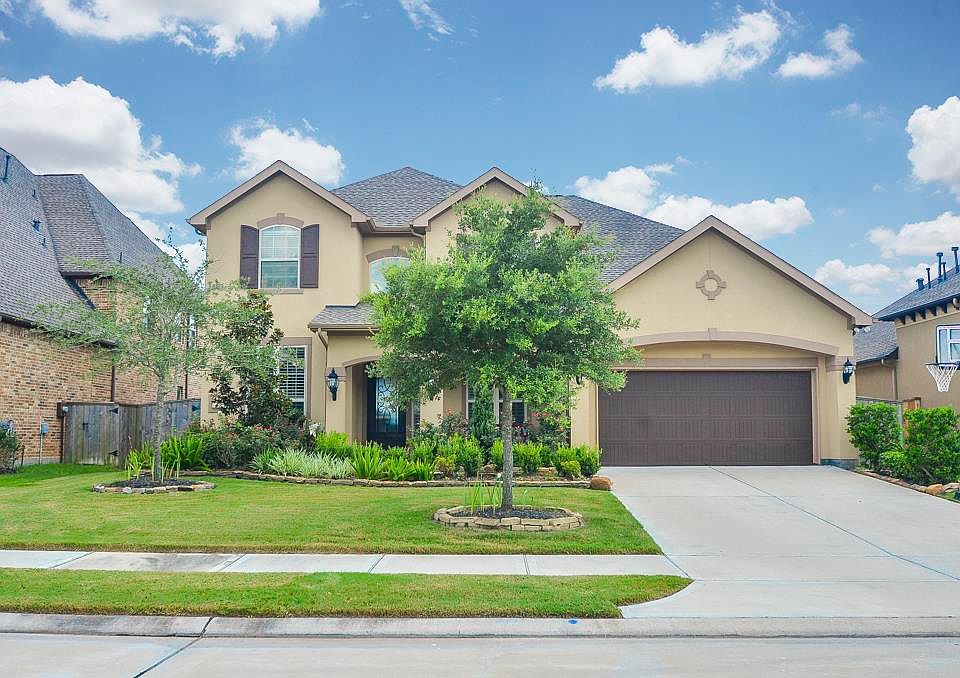 1st image of 24915 Granite Bluff Ln