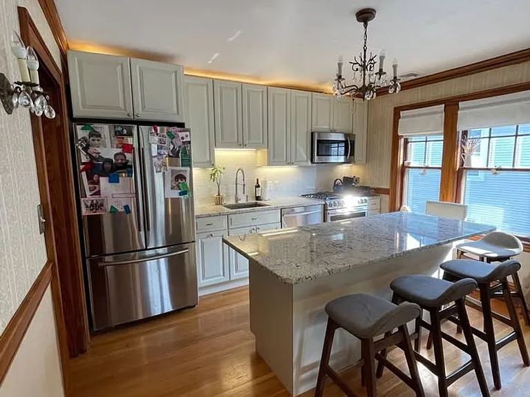 22 Bayard St — Photo 1