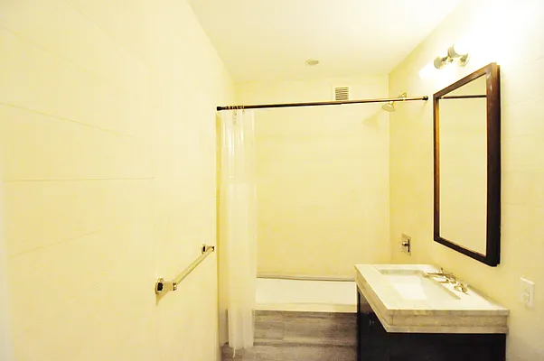 Rented by BLU Real Estate | media 44