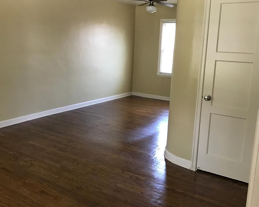 1st image of 4517 Washington St