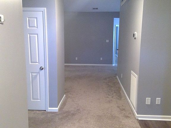 3rd image of 3514 Oak Villa Way