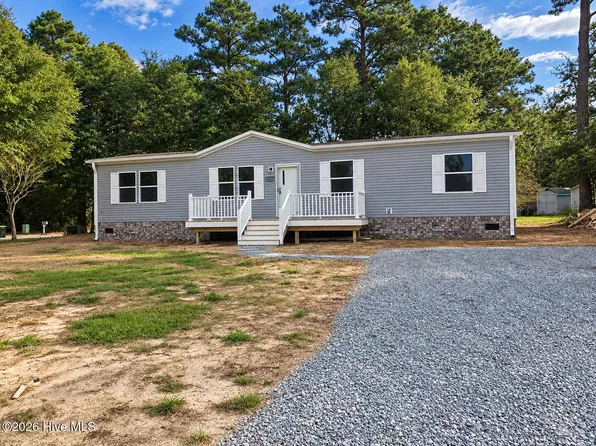 9115 E Calabash Drive SW, Calabash, NC 28467