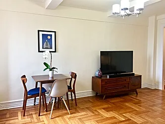 Rented by Traci Kuther, LREB