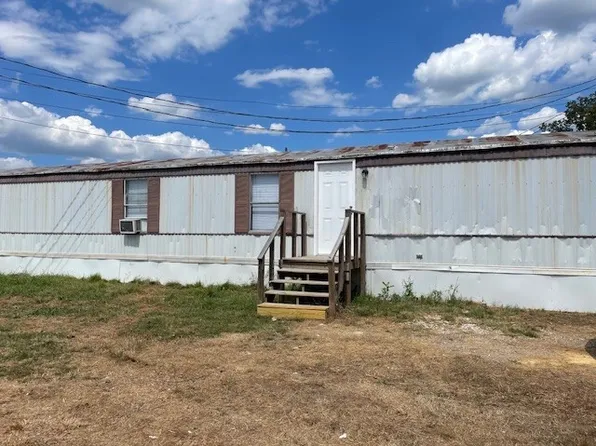 665 Old Branch Dr NW, Moscow, TN 38057