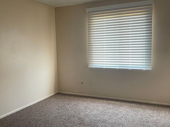 4th image of 6745 W Cambridge Ave