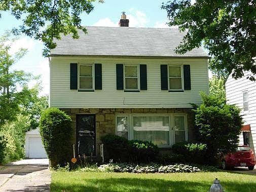 3rd image of 17004 Stockbridge Ave