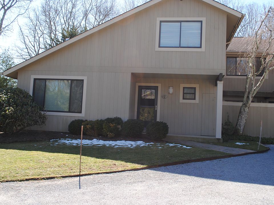 1st image of 202 Treescape Dr