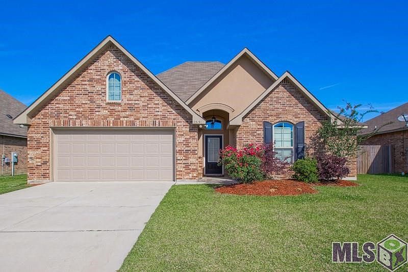 1st image of 23191 Apricot Dr