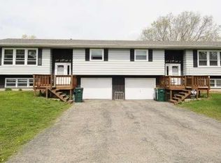 451 Bonnie Rd #B, Cottage Grove, WI 53527