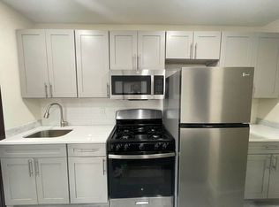 780 E 2nd St APT 2C, Brooklyn, NY 11218