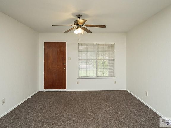 3rd image of 2841 Tamarack Ave