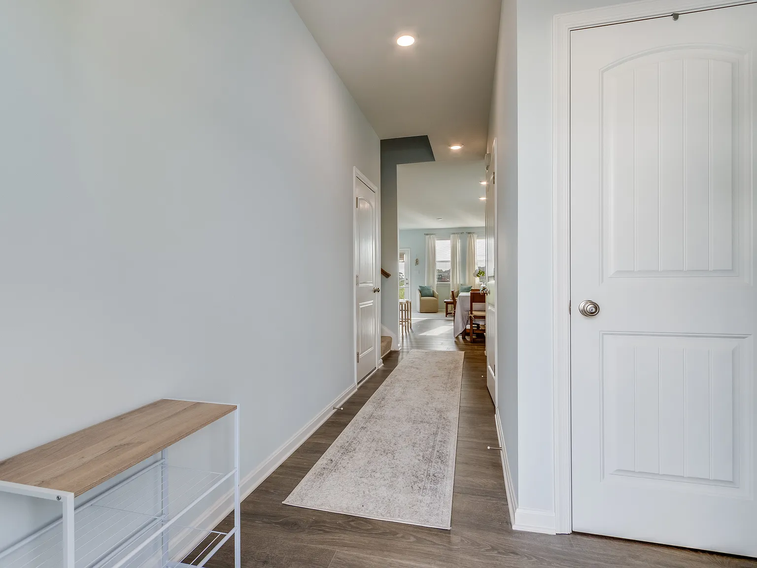 3 bed, 1920 sqft, $2,200 — Photo 3