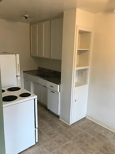 610 23rd St Photo 1