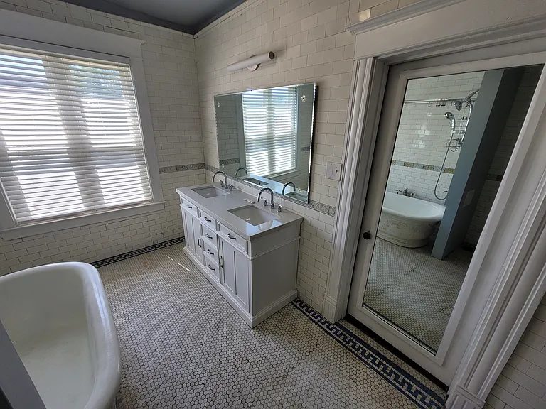 Bath Room