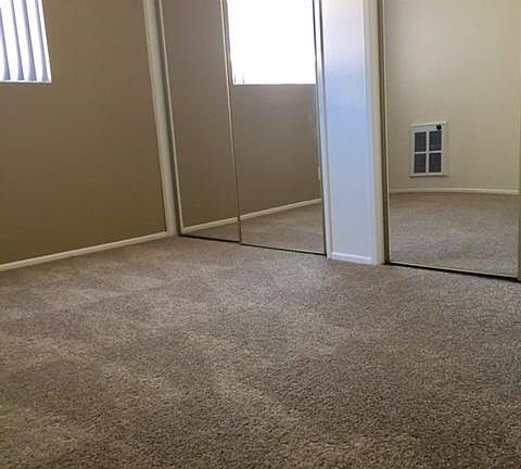 5th image of 3138 Newton St APT 202F