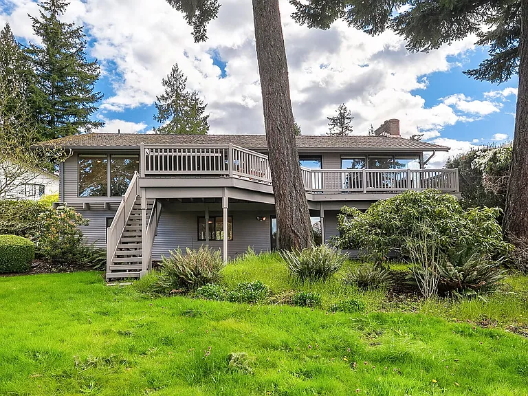 8240 SE 61st St — Photo 43