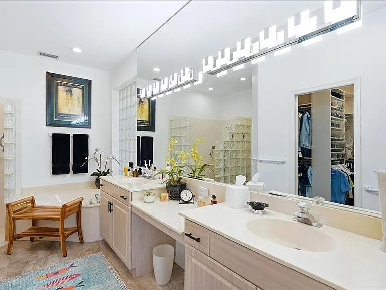 8009 Hampton Ct — Photo 19