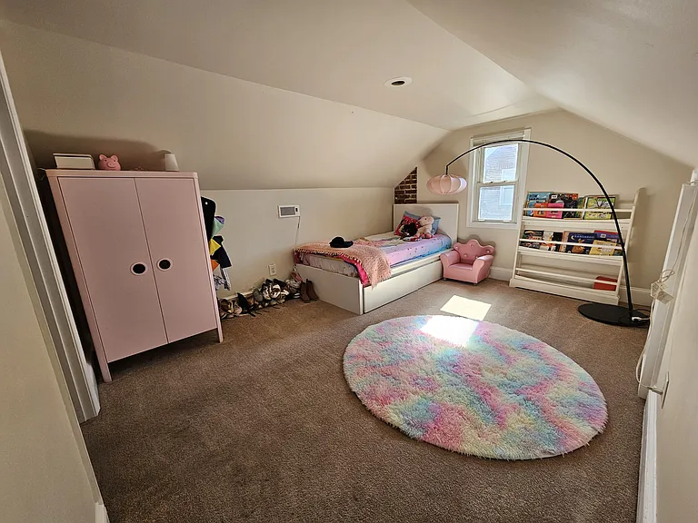 2215 32nd St SE — Photo 9