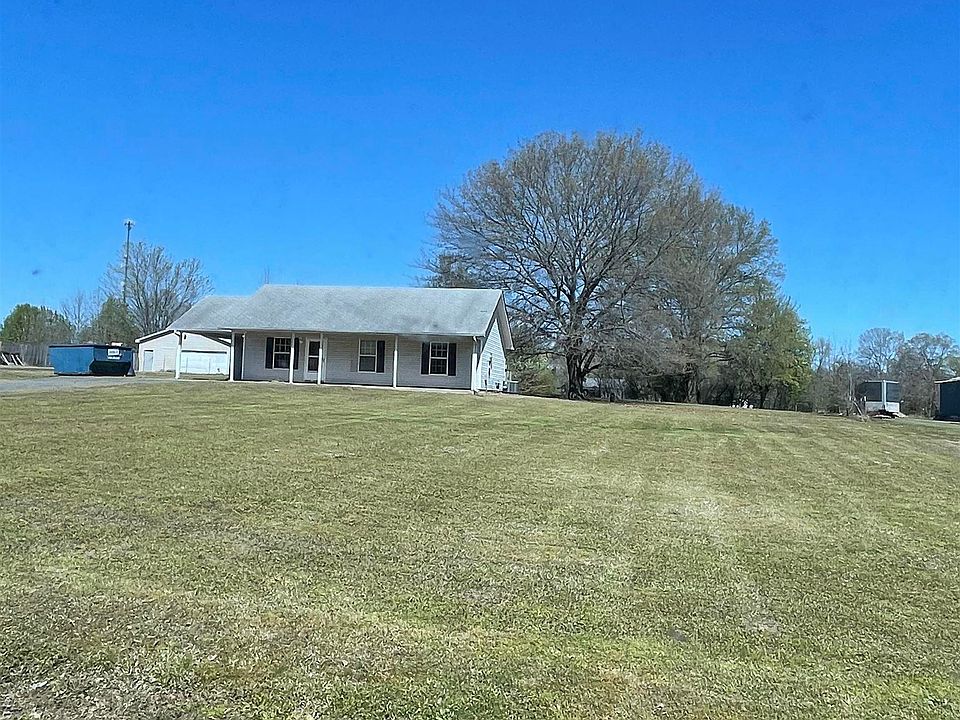 2nd image of 272 Jeffery Ln