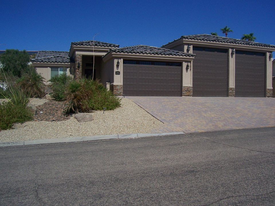 1st image of 2463 Clarke Dr