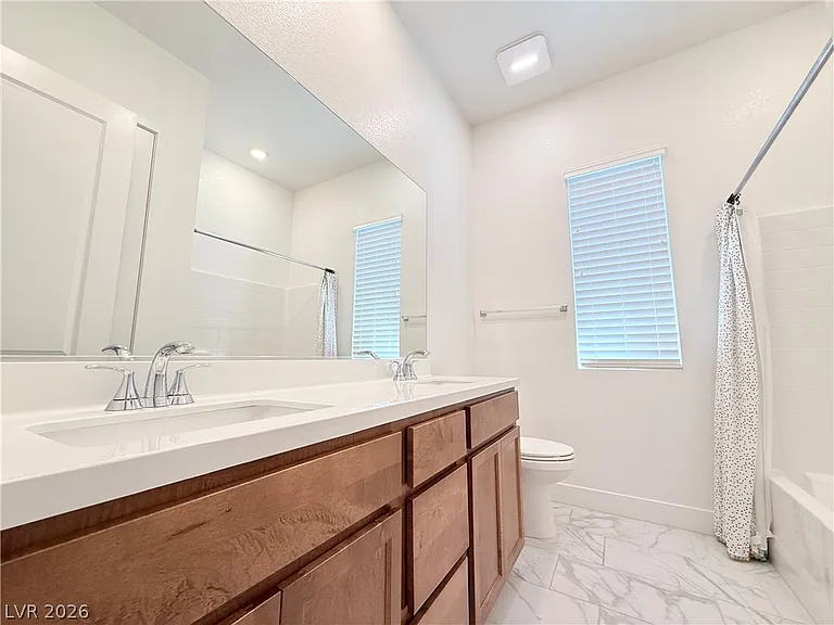 324 Agnew St — Photo 23