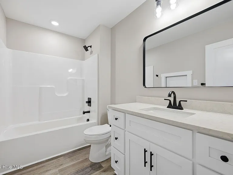 649 Abigail Taylor Dr #B — Photo 20