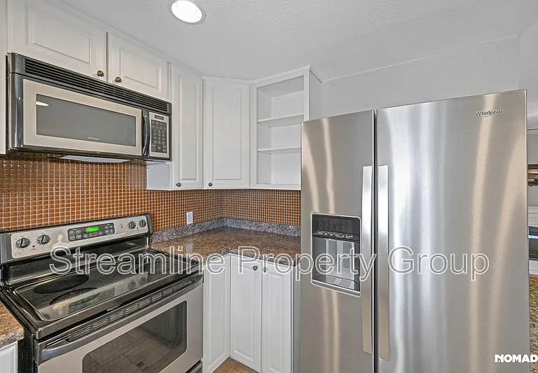 10136 W Keene Ave — Photo 14