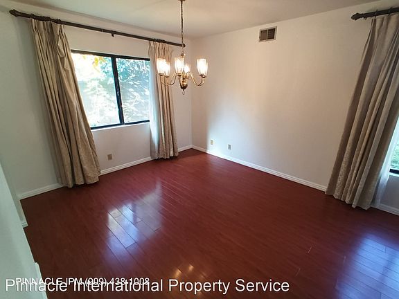 5th image of 9707 Windsor Ln