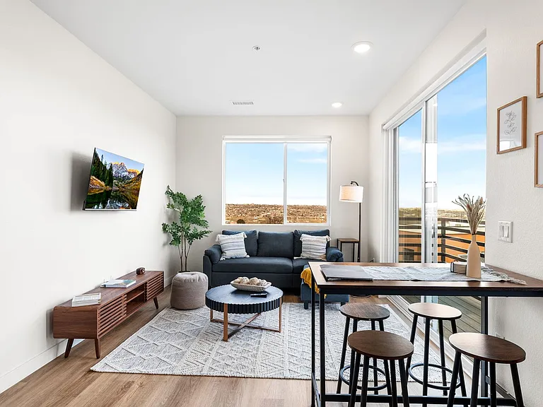Enso Zen Apartments — Photo 2