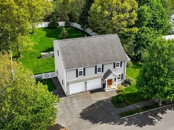 14 Greenlawn Ave, Salem, MA 01970