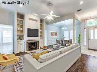 6104 Castle Creek Rd, Arlington, TX 76017